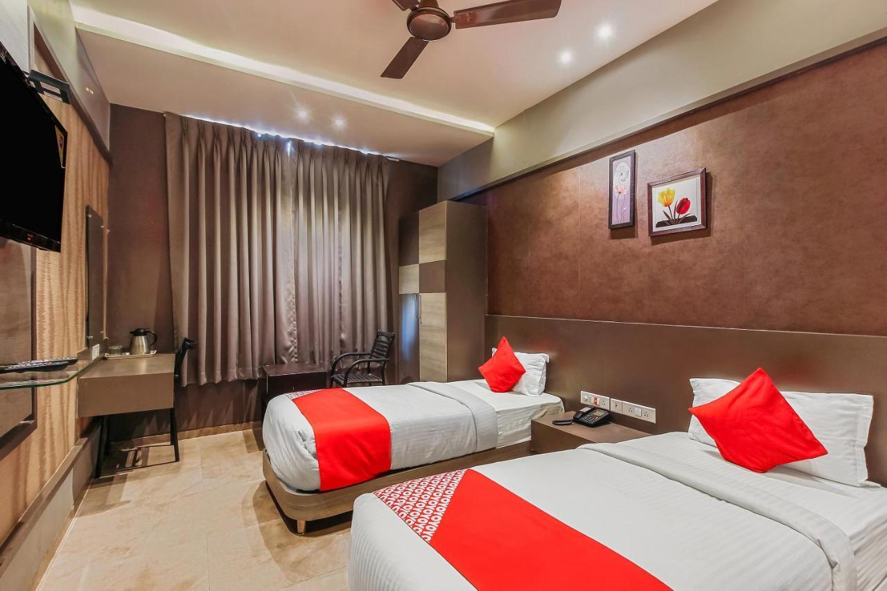 Oyo 26991 Stanza Luxurios Stay Zahirabad Dış mekan fotoğraf